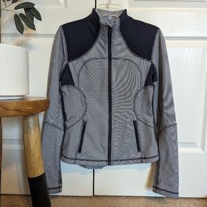 Lululemon Align Jacket size 8